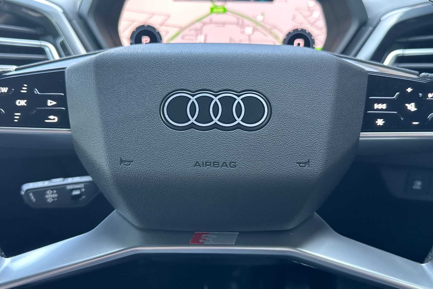 Used Audi Q4 e-tron 2025 for sale - 76015909: Photo 31
