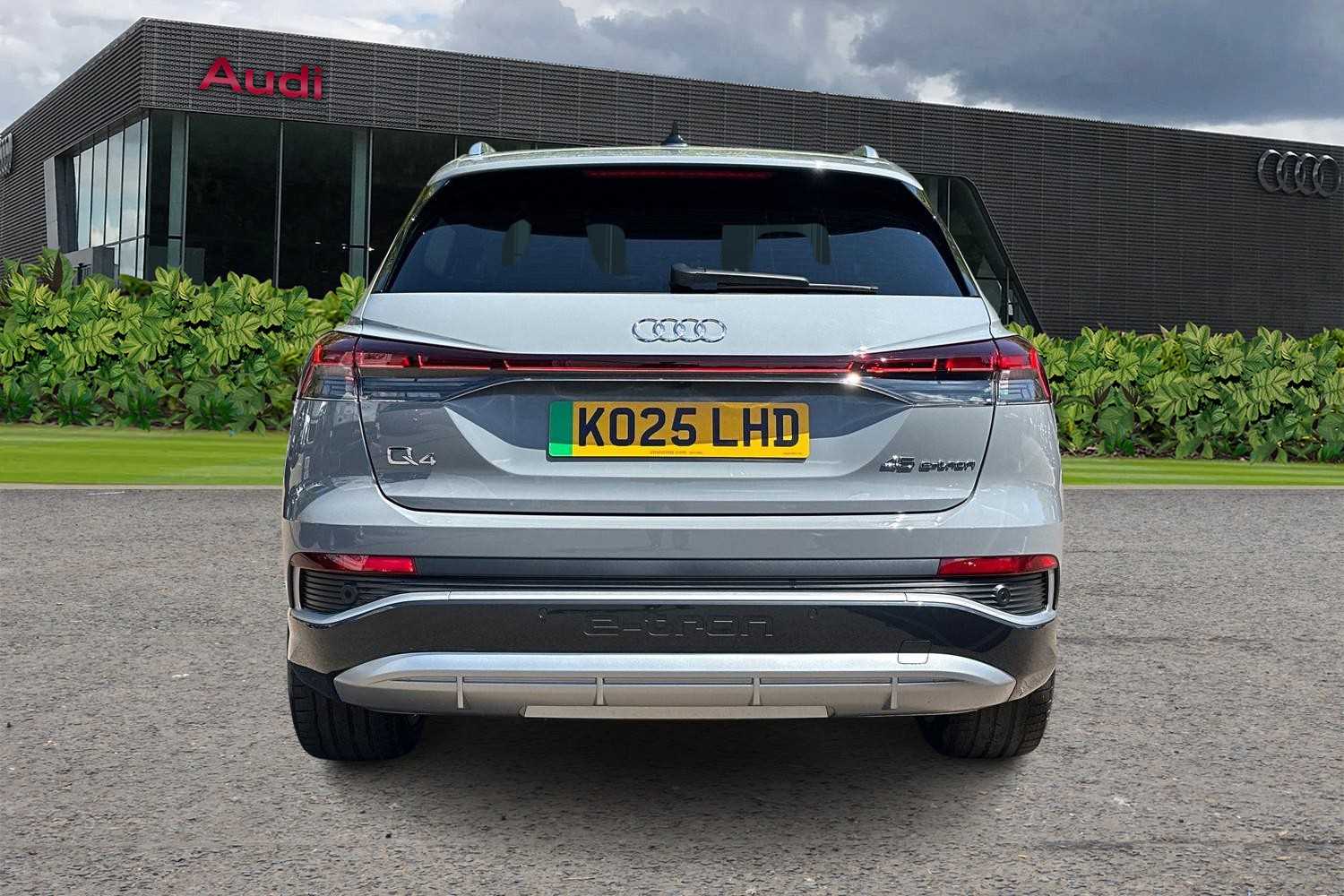 Used Audi Q4 e-tron 2025 for sale - 76015909: Photo 7