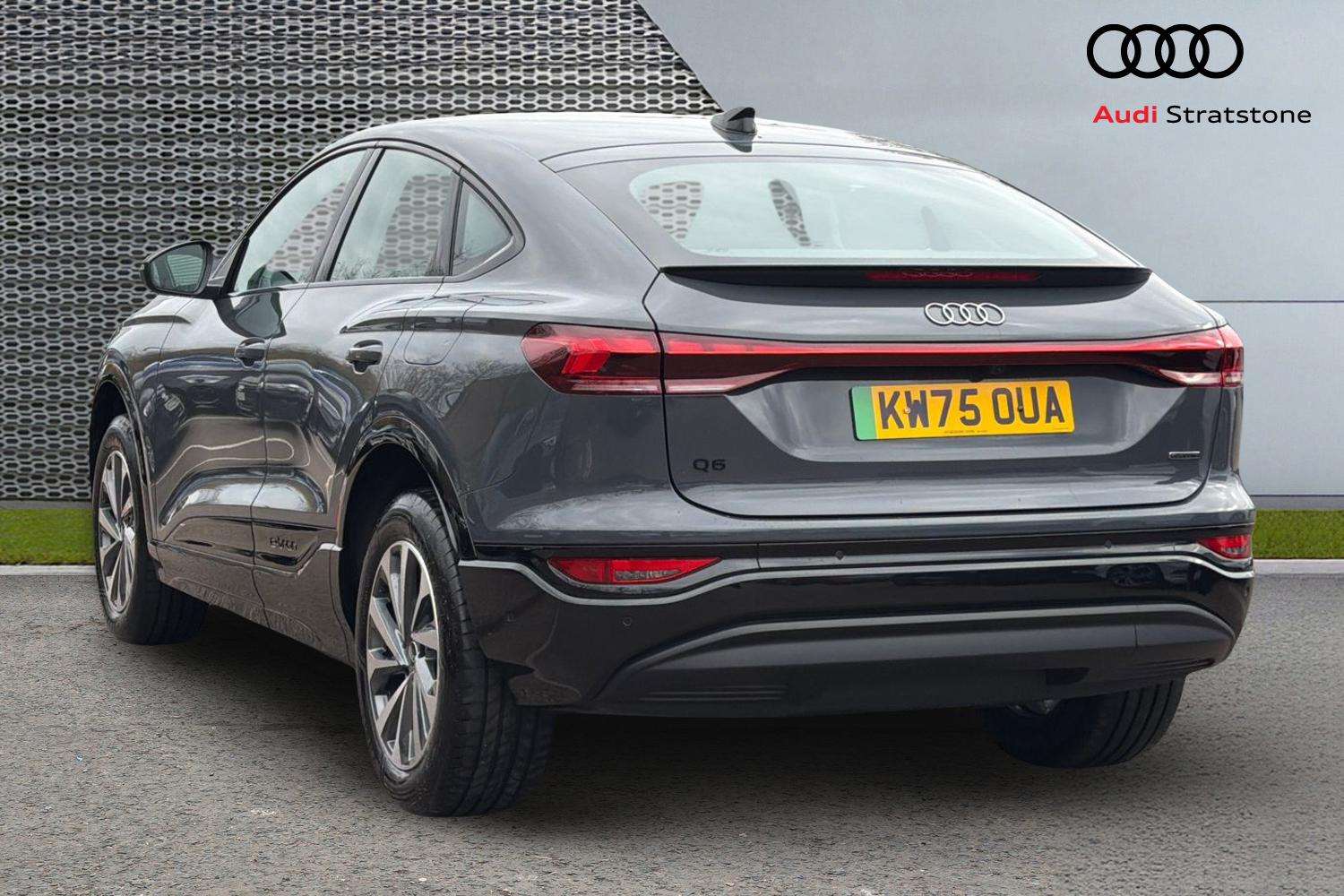 Used Audi Q6 e-tron 2026 for sale - 78129682: Photo 3