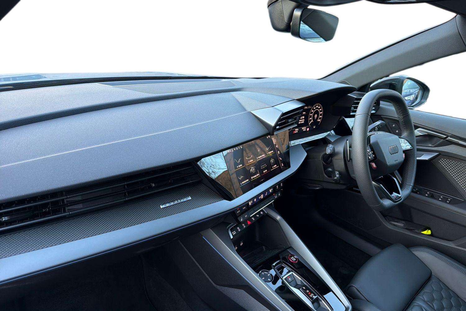 Used Audi RS3 2025 for sale - 77414784: Photo 2