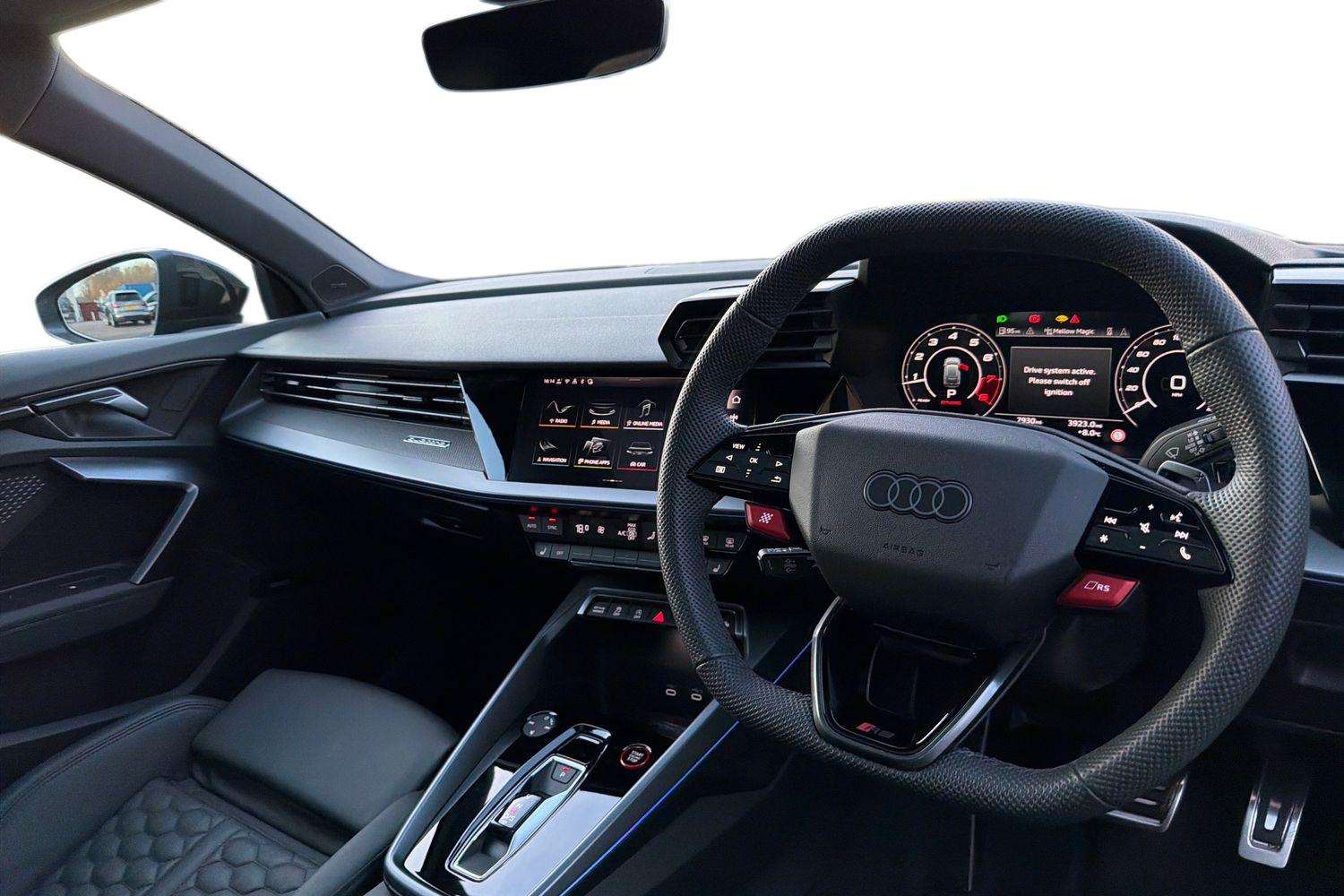 Used Audi RS3 2025 for sale - 77414784: Photo 6