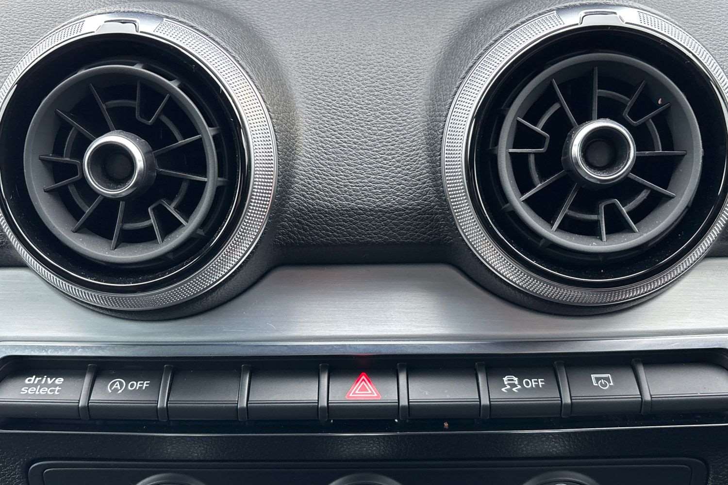 Used Audi Q2 2021 for sale - 77615448: Photo 31