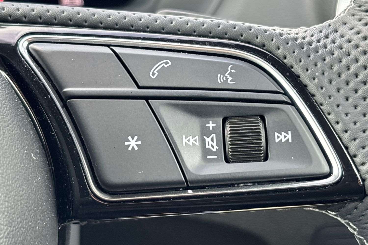 Used Audi Q2 2025 for sale - 77740771: Photo 17