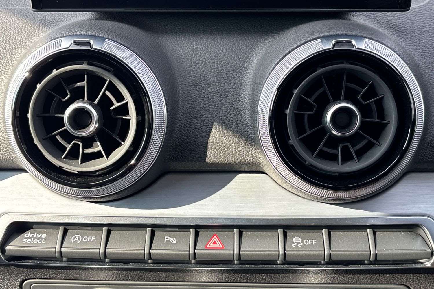 Used Audi Q2 2025 for sale - 77740771: Photo 30