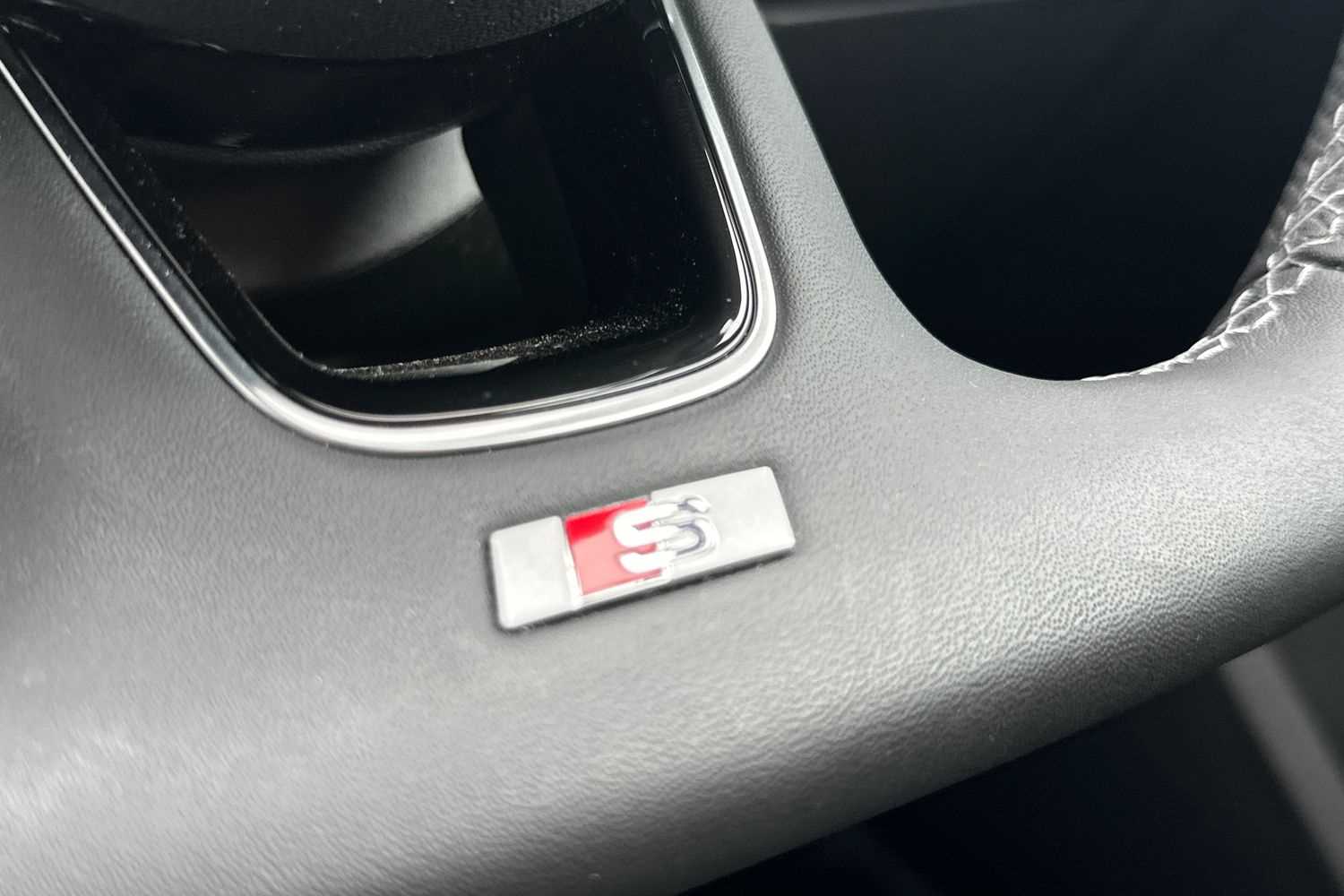 Vehicle 33