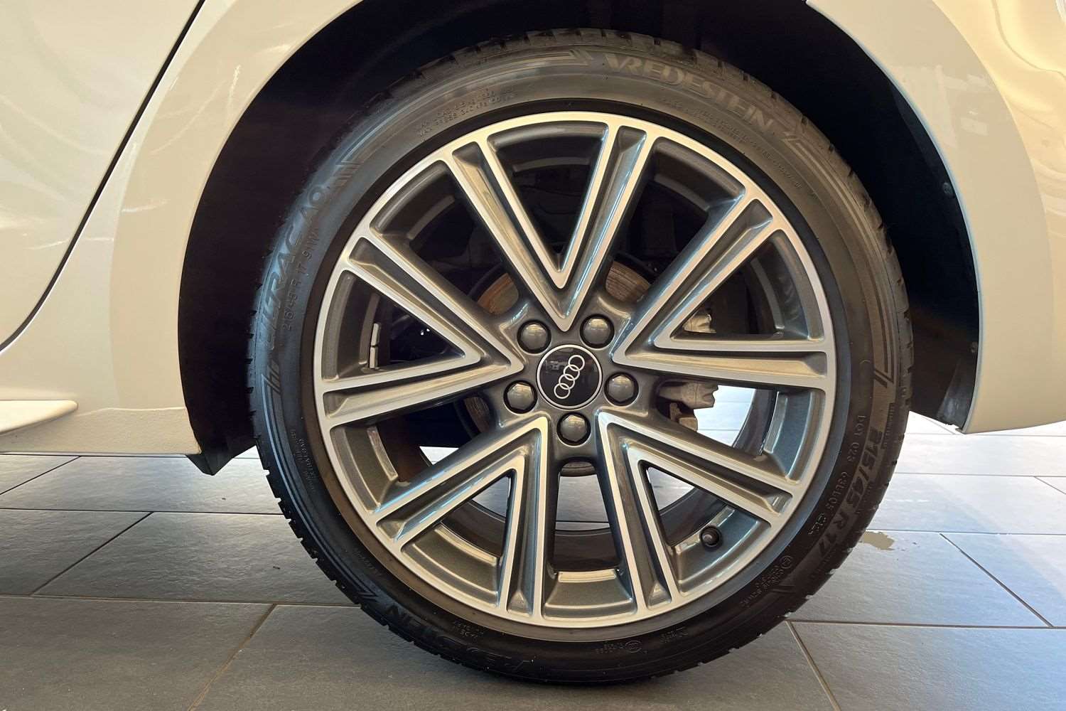 Used Audi A1 for sale - 77219719: Photo 10