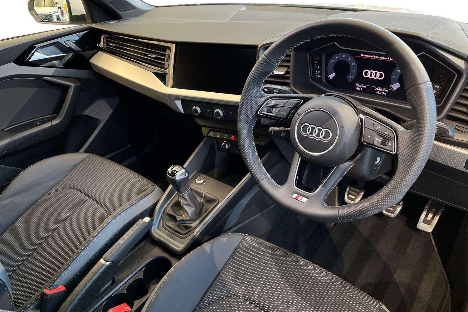 Used Audi A1 for sale - 77219719: Photo 6