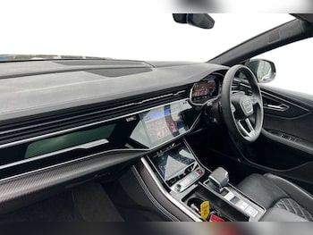 Used Audi Q8 2024 for sale - 75417962: Photo