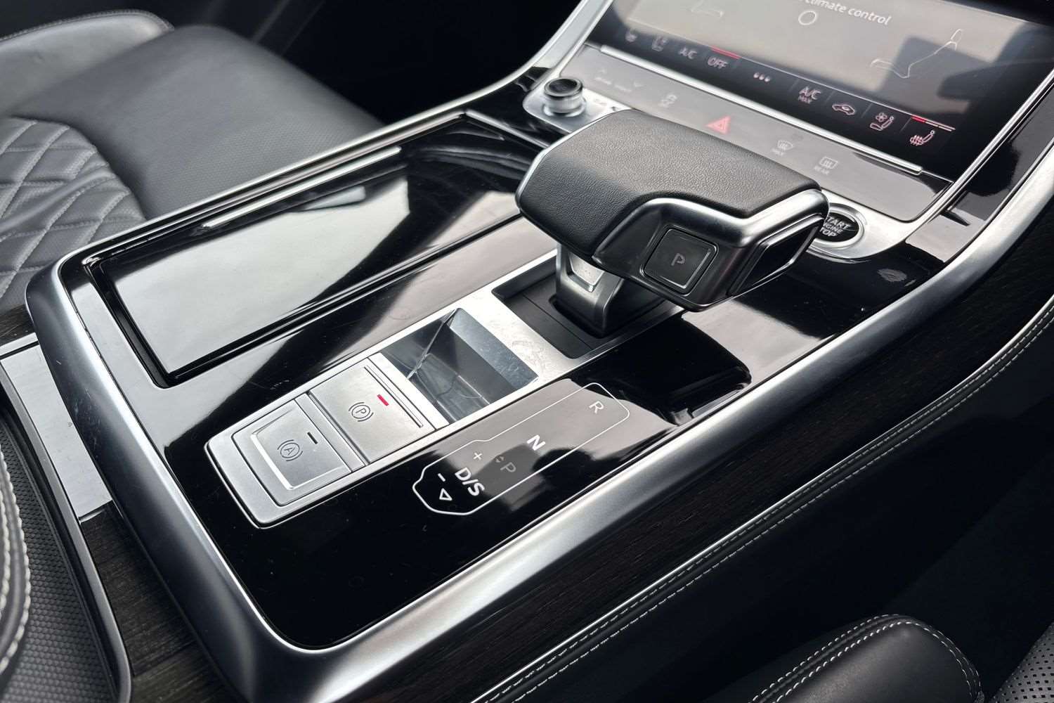 Used Audi Q8 2022 for sale - 76575993: Photo 15