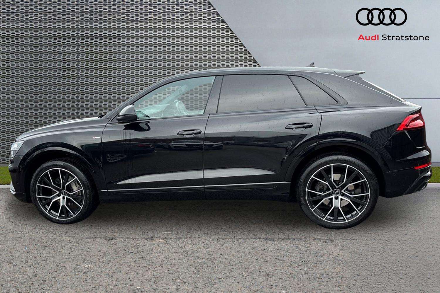 Used Audi Q8 2022 for sale - 76575993: Photo 8