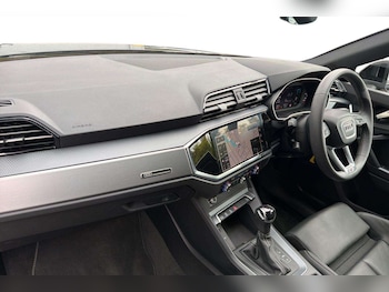 Used Audi Q3 2025 for sale - 79428633: Photo
