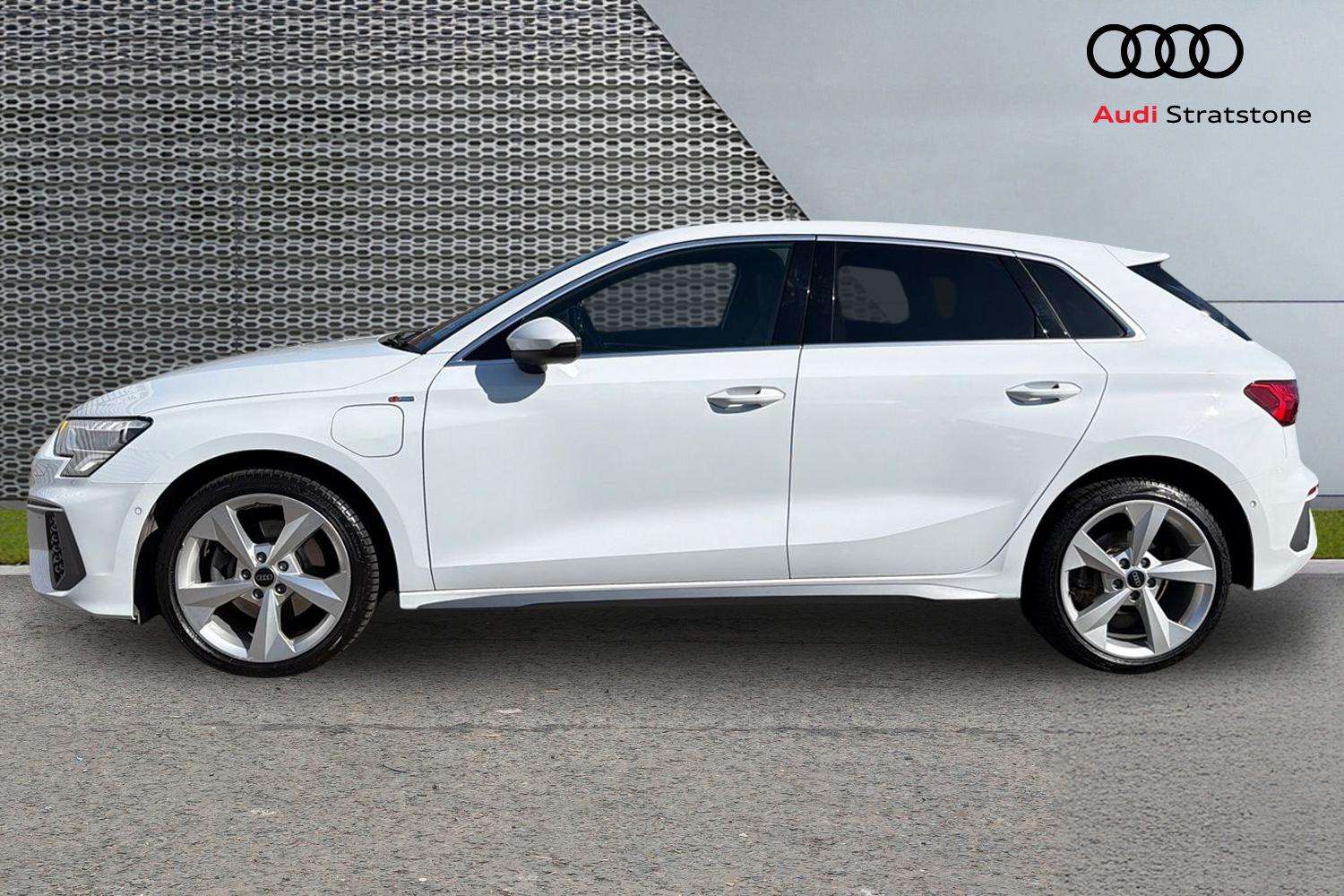 Used Audi A3 2024 for sale - 77961036: Photo 8