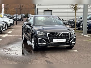 Audi - Q2