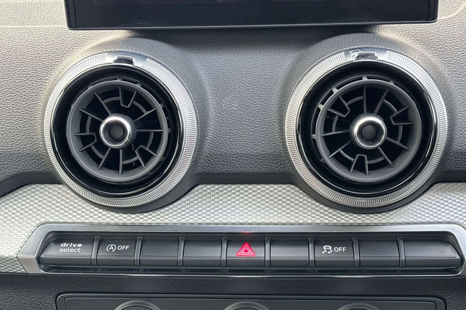 Used Audi Q2 2025 for sale - 76648964: Photo 30