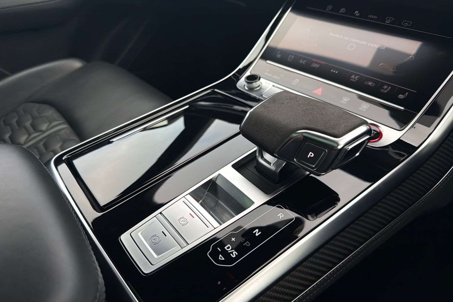 Used Audi RS Q8 2023 for sale - 76587739: Photo 15