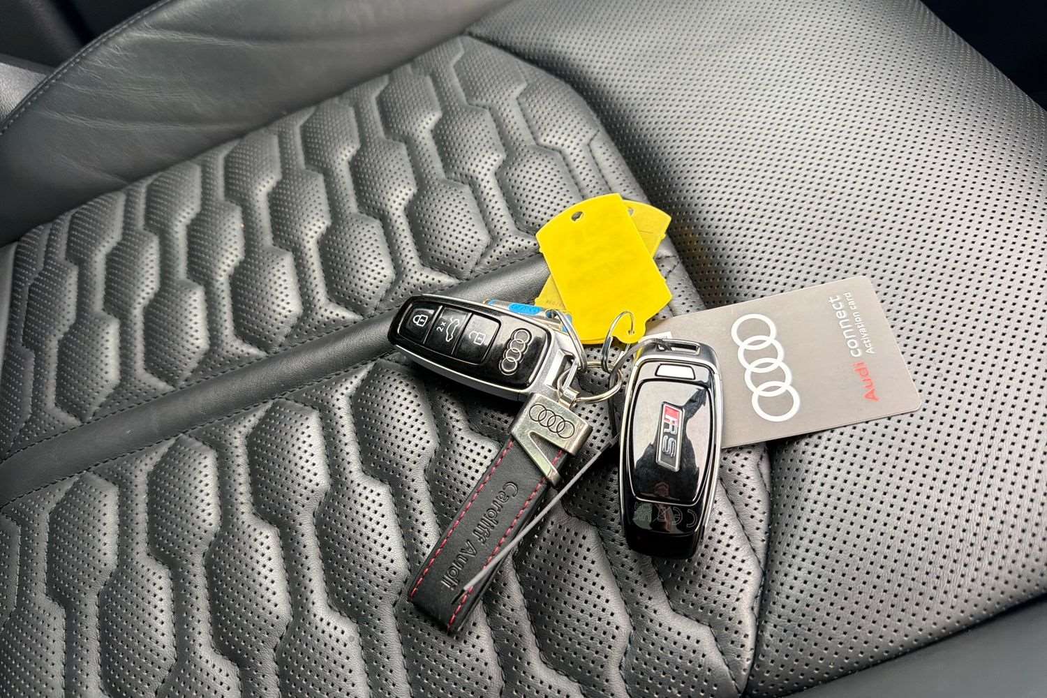 Used Audi RS Q8 2023 for sale - 76587739: Photo 25