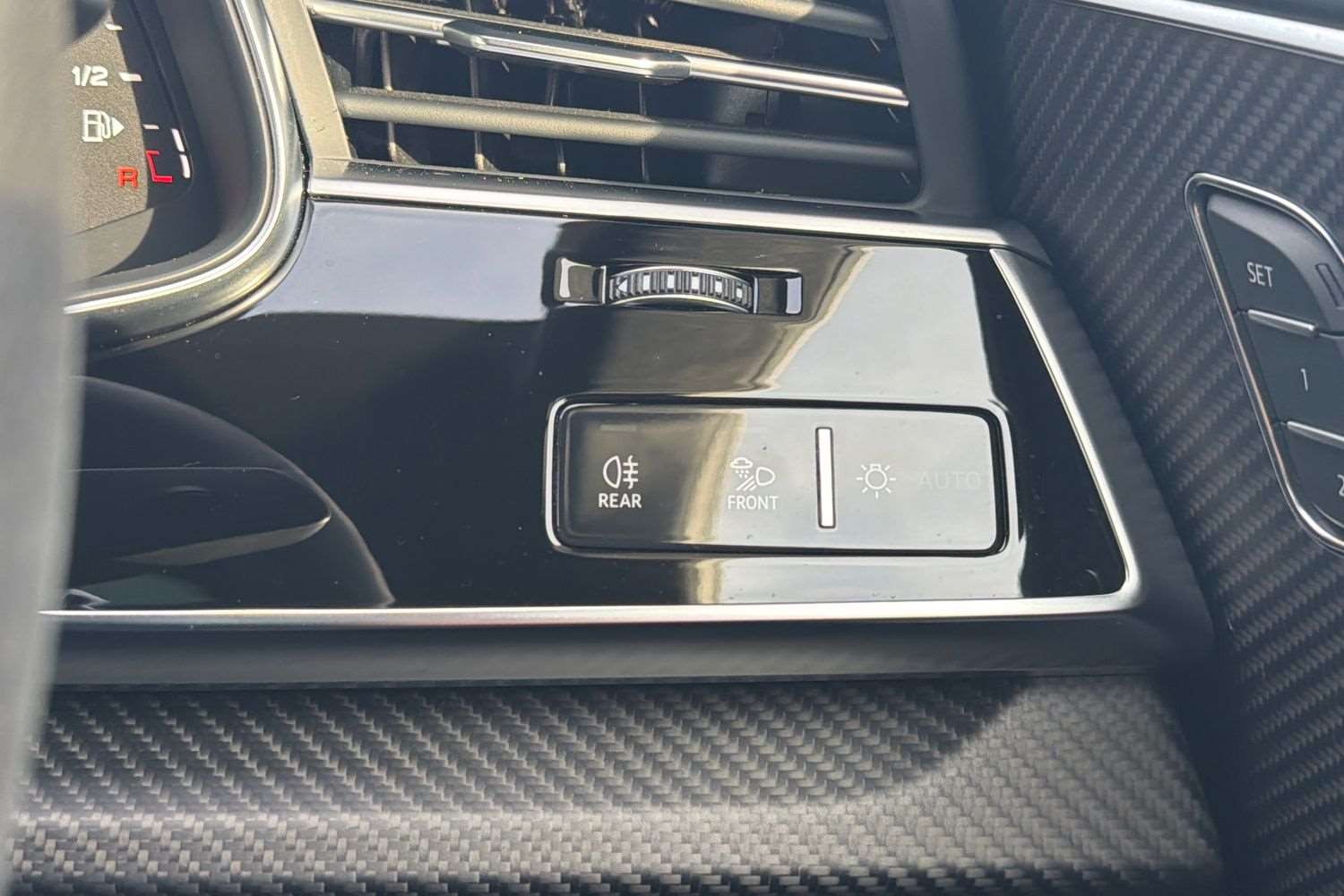 Used Audi RS Q8 2023 for sale - 76587739: Photo 34