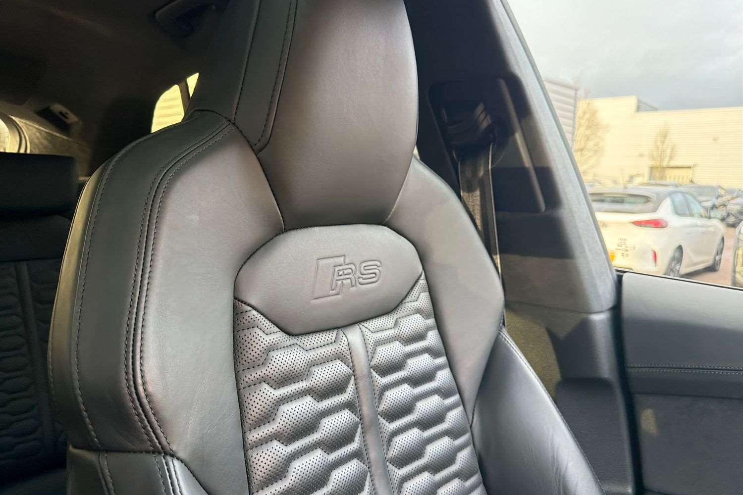 Used Audi RS Q8 2023 for sale - 76587739: Photo 35