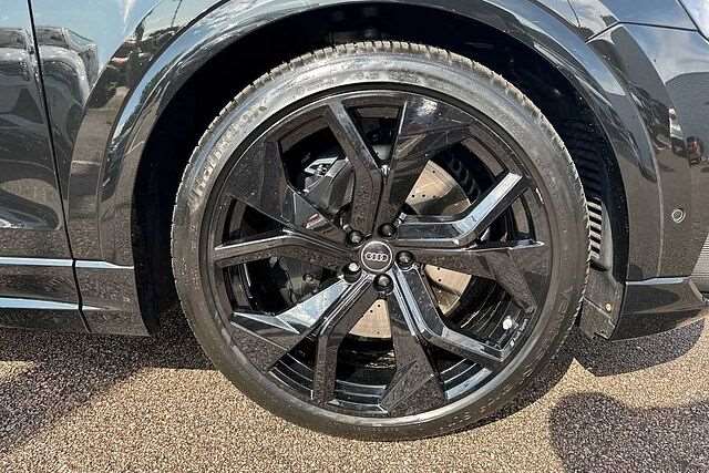 Used Audi RS Q8 2023 for sale - 76587739: Photo 5