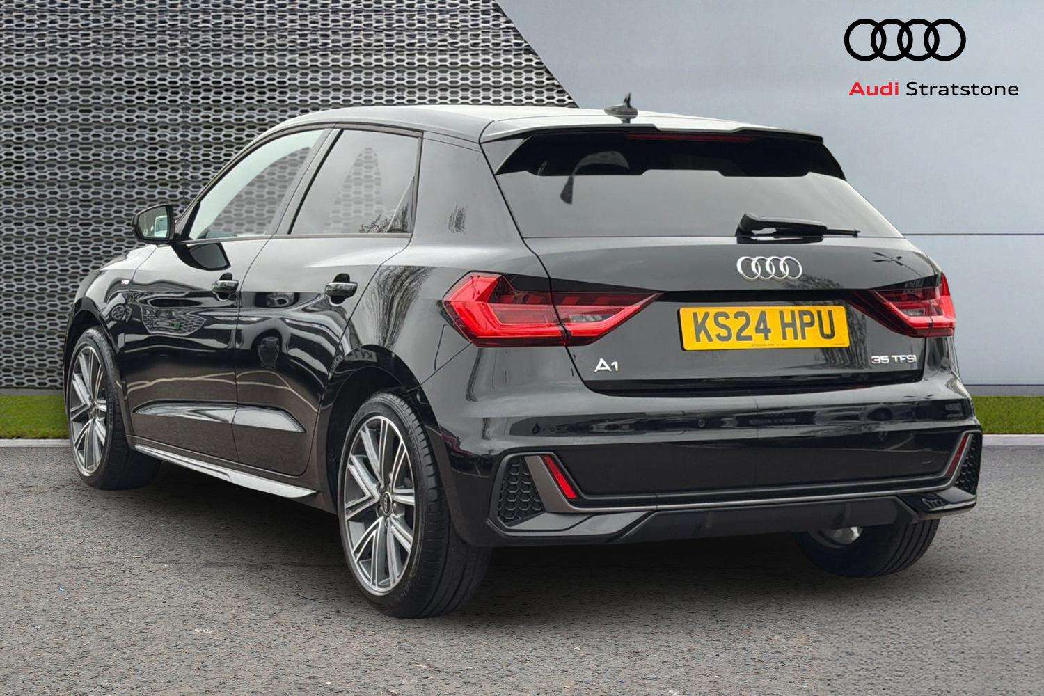 Used Audi A1 2024 for sale - 78010220: Photo 3