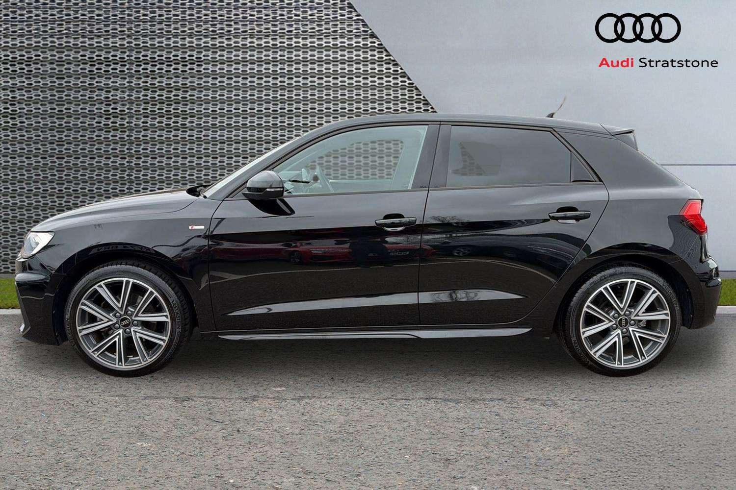 Used Audi A1 2024 for sale - 78010220: Photo 8