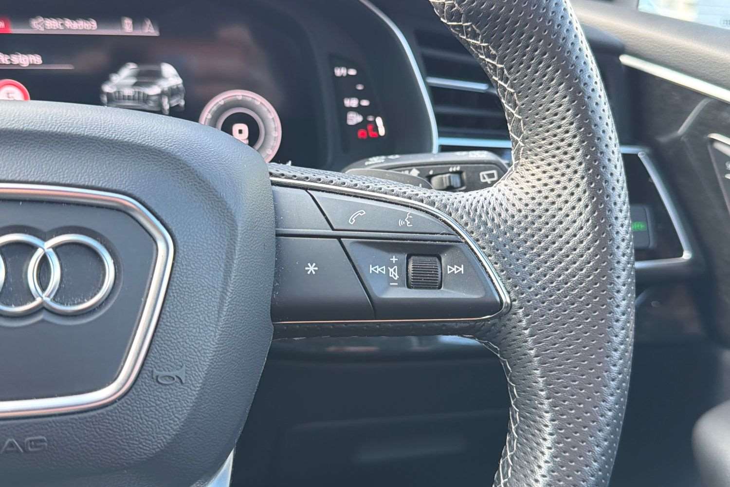 Used Audi Q7 2022 for sale - 77443345: Photo 17