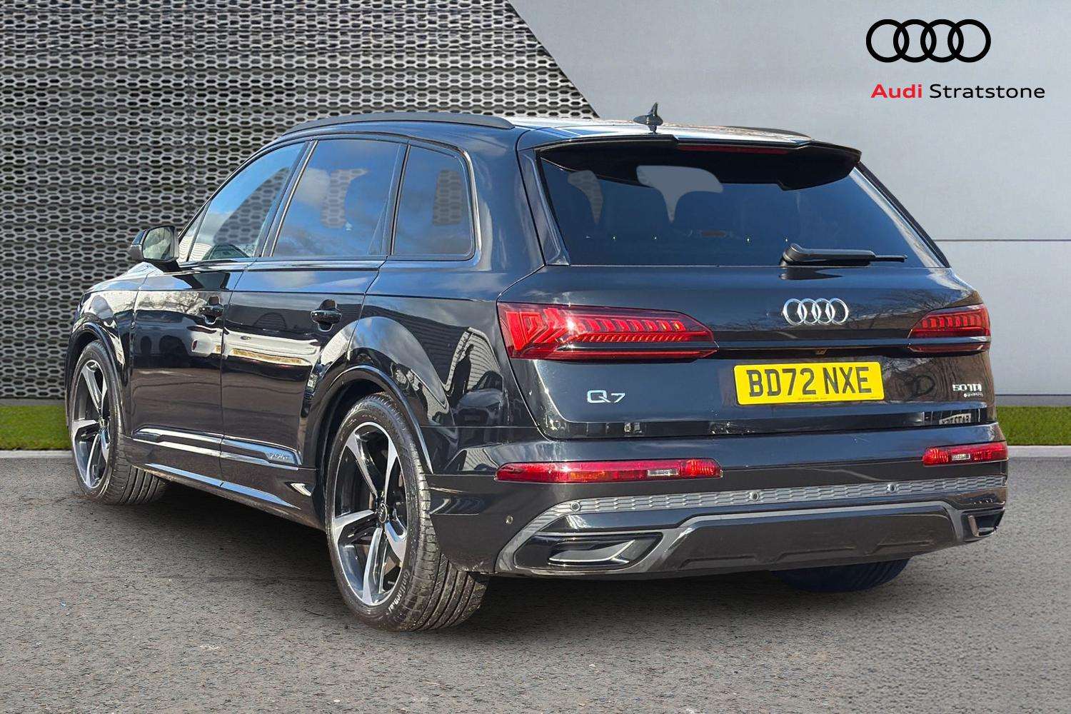 Used Audi Q7 2022 for sale - 77443345: Photo 3