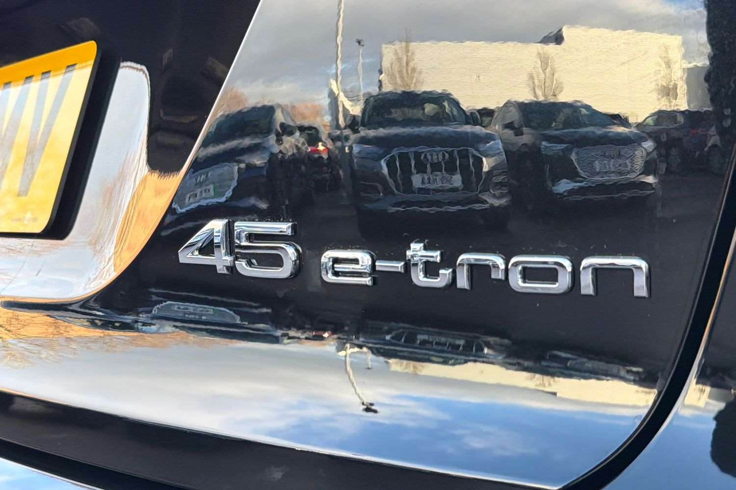 Used Audi Q4 e-tron 2025 for sale - 77811018: Photo 12