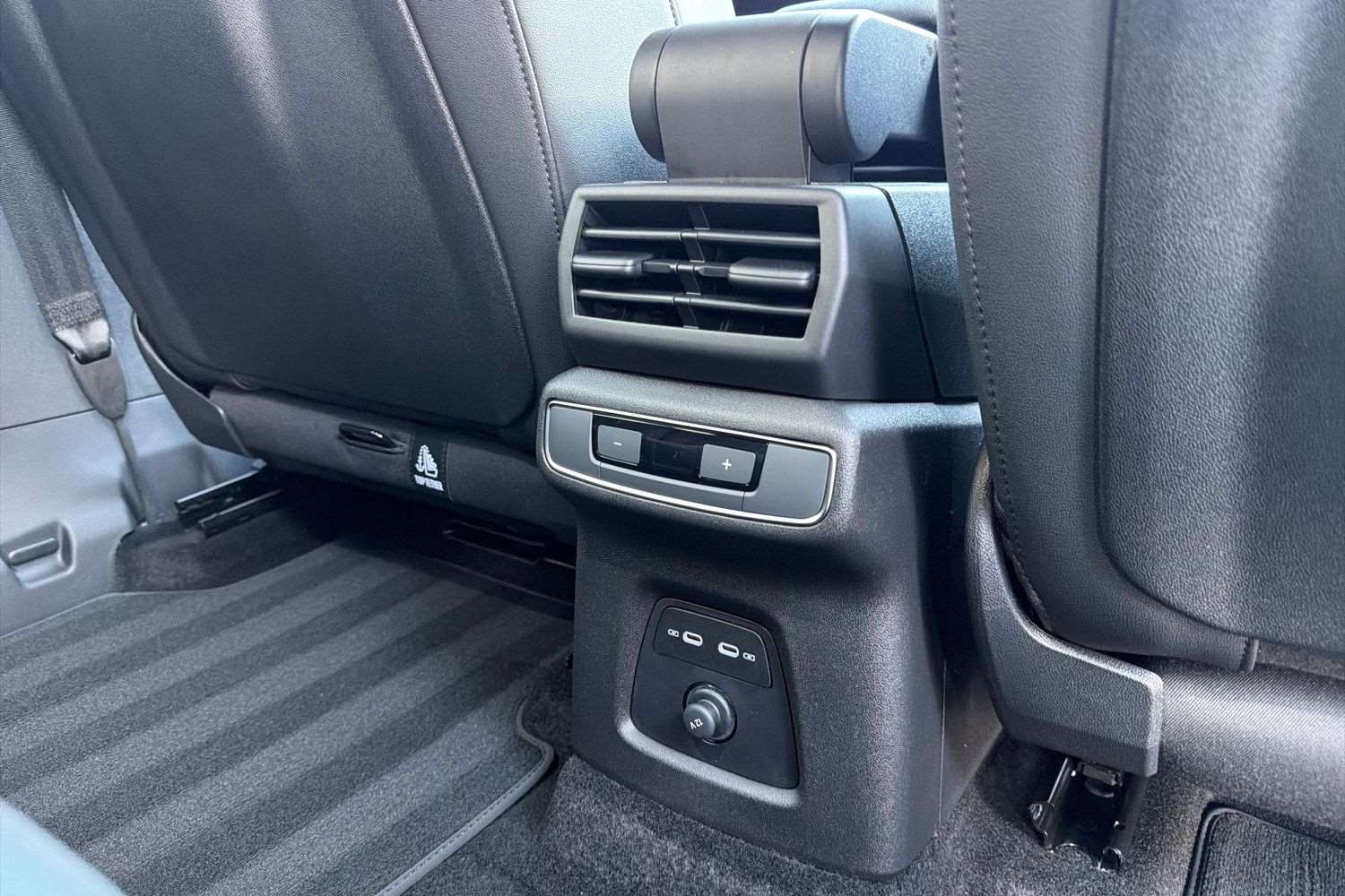 Used Audi Q4 e-tron 2025 for sale - 77811018: Photo 23