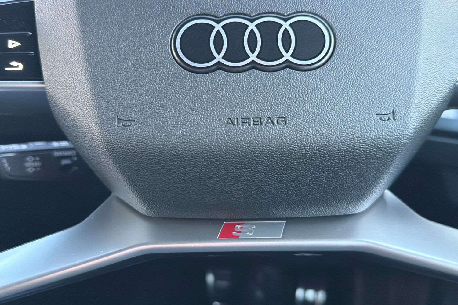 Used Audi Q4 e-tron 2025 for sale - 77811018: Photo 32