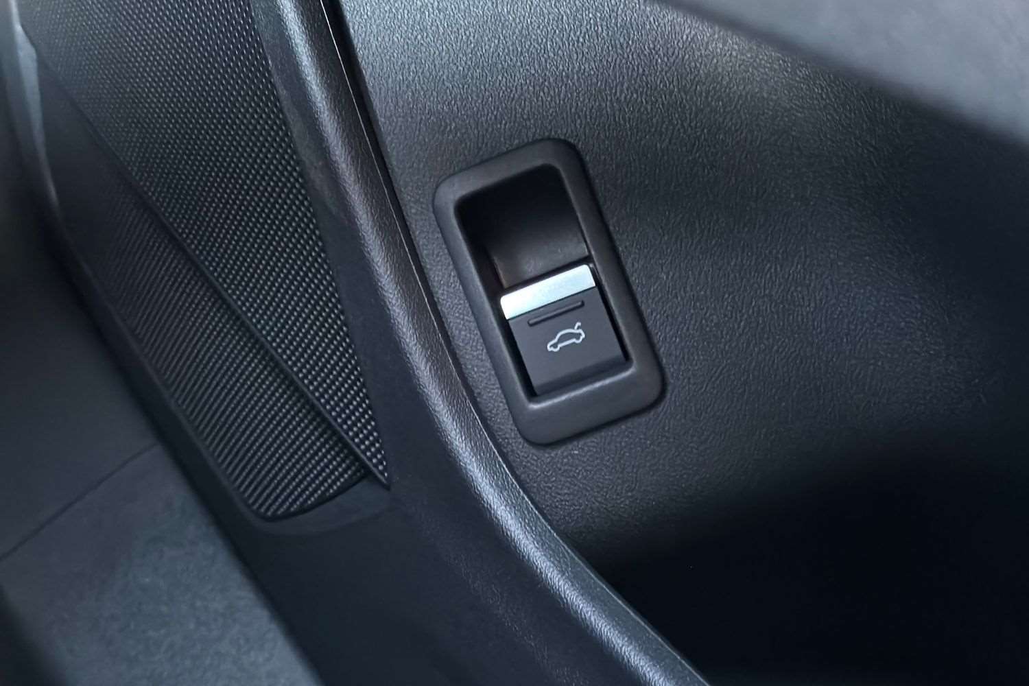 Used Audi Q4 e-tron 2025 for sale - 77811018: Photo 33