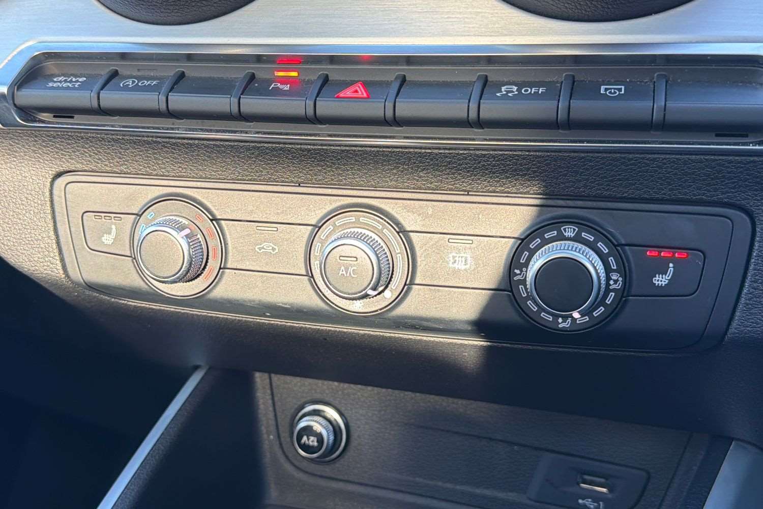 Used Audi Q2 for sale - 76789181: Photo 28