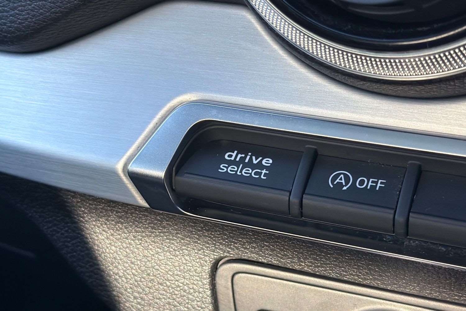 Used Audi Q2 for sale - 76789181: Photo 30