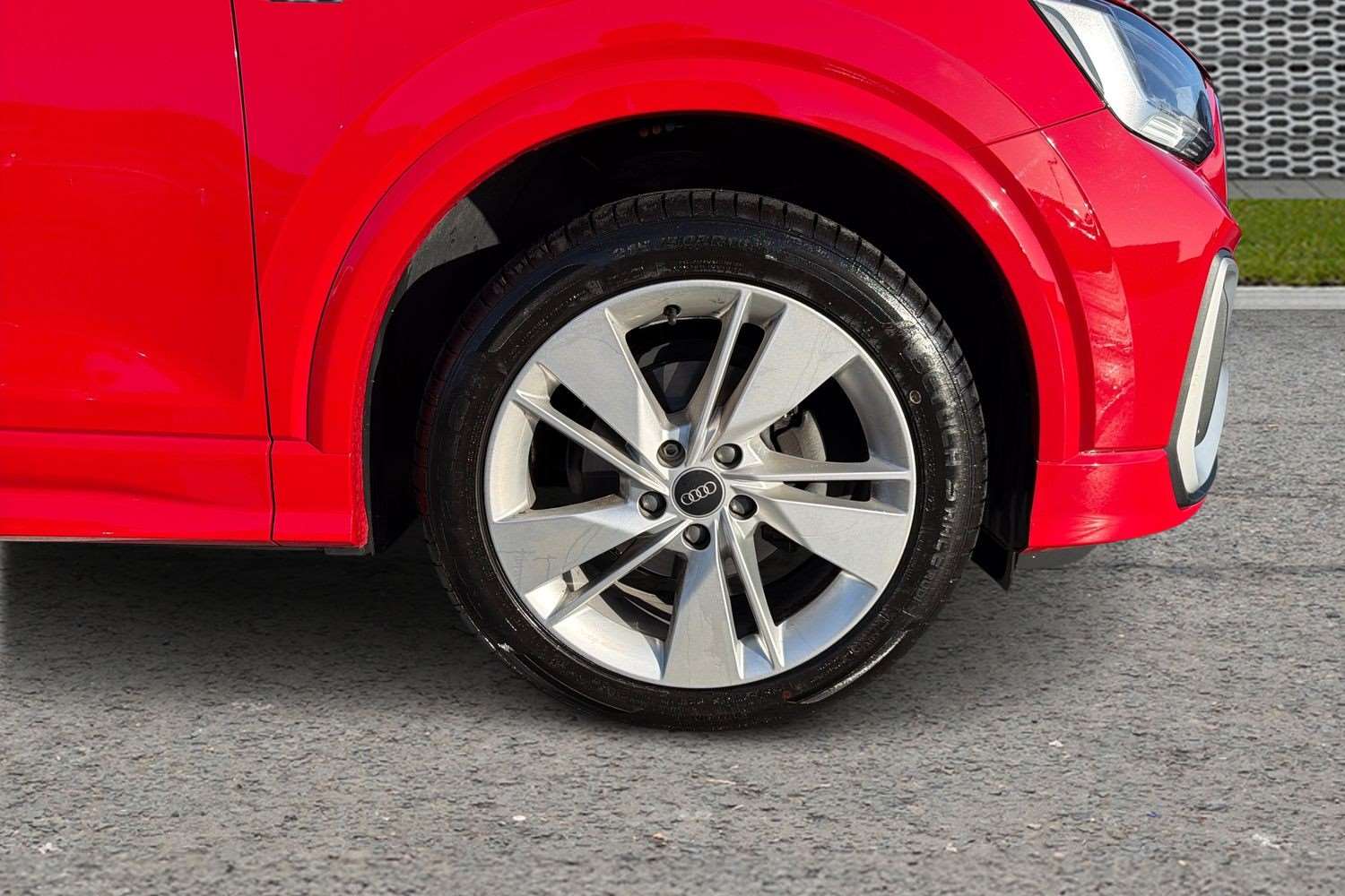 Used Audi Q2 for sale - 76789181: Photo 5