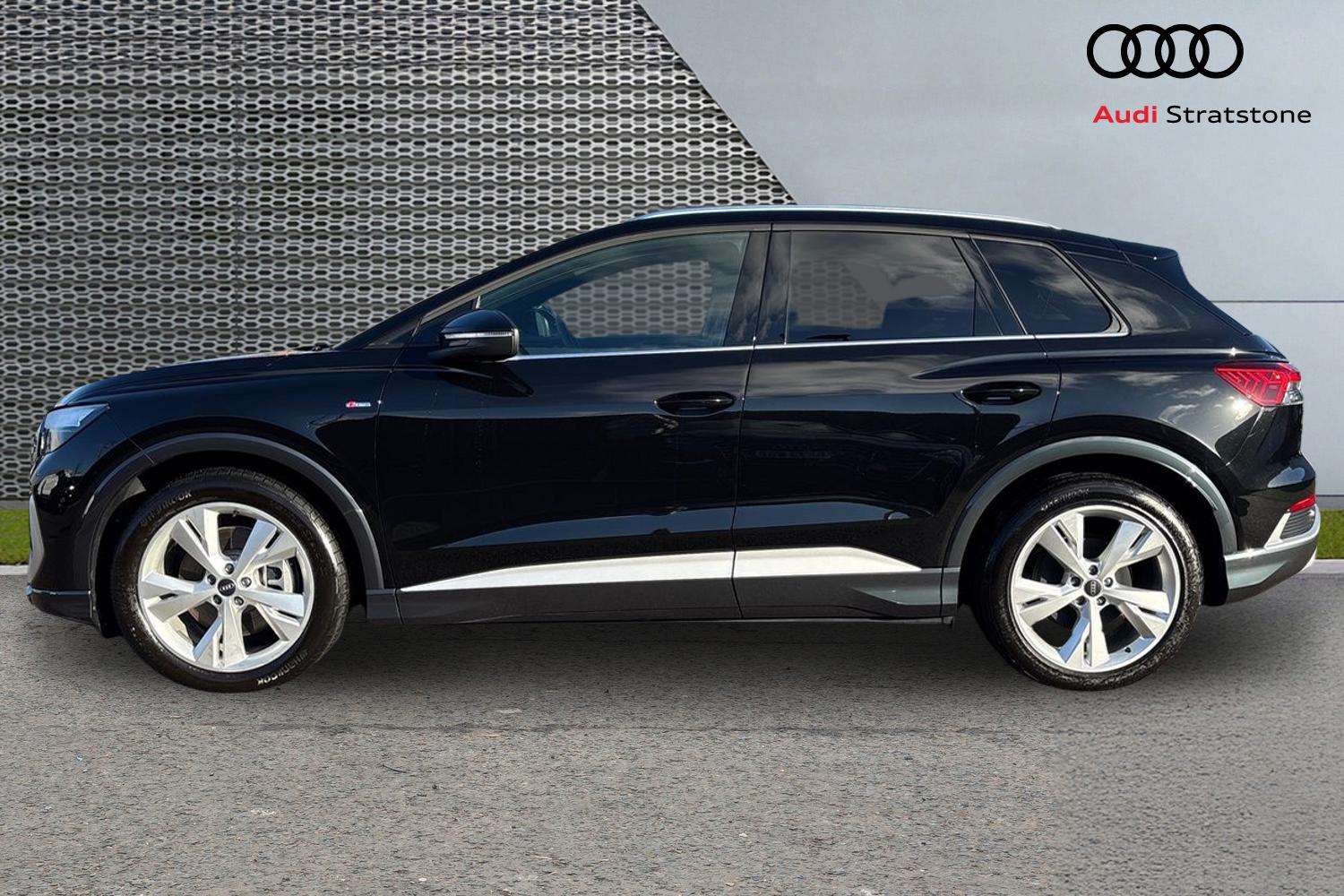 Used Audi Q4 e-tron 2025 for sale - 77232897: Photo 8