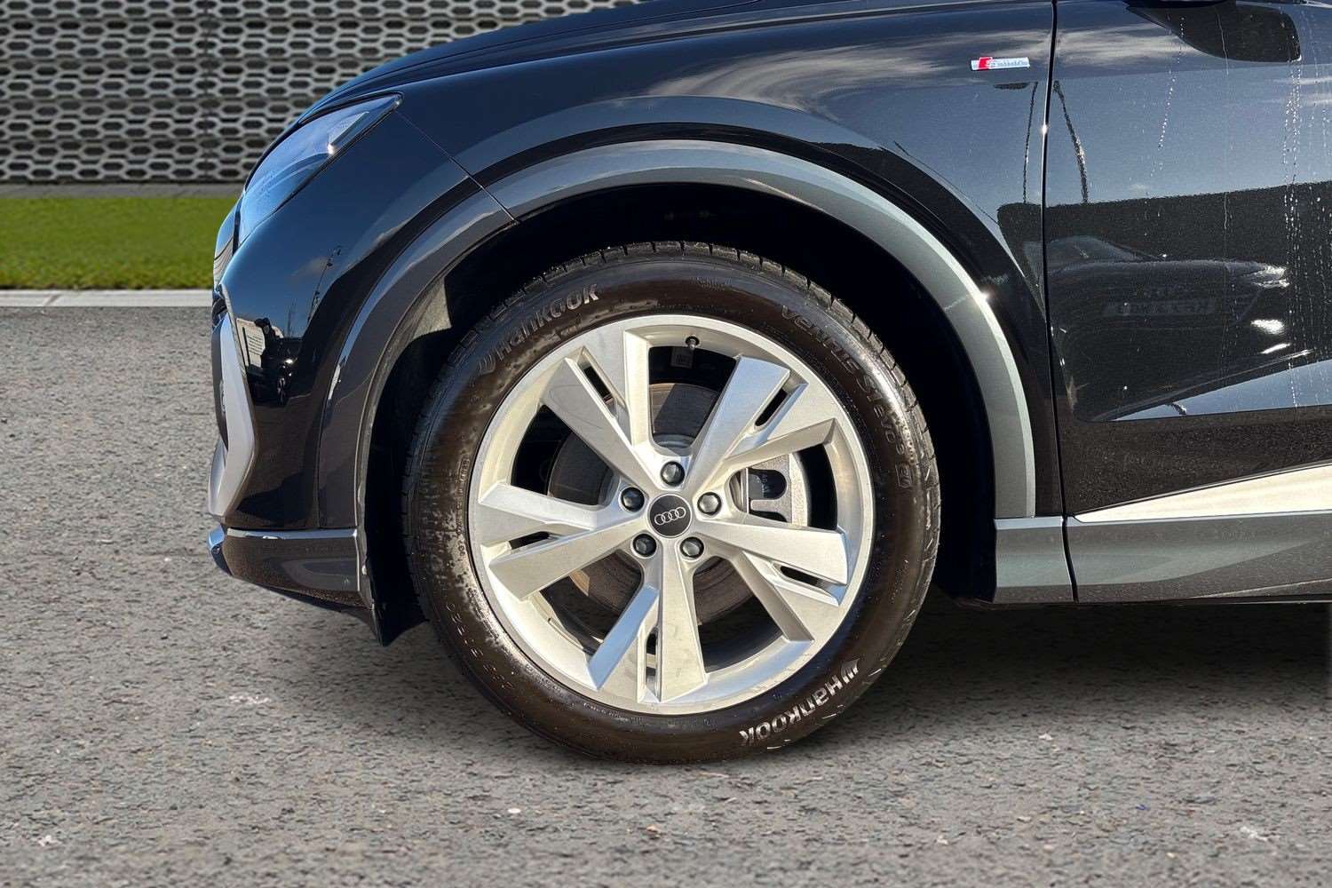 Used Audi Q4 e-tron 2025 for sale - 77232897: Photo 9