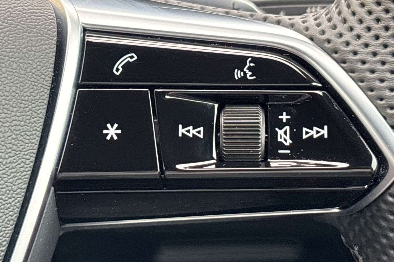 Used Audi Q8 2024 for sale - 76774274: Photo 17