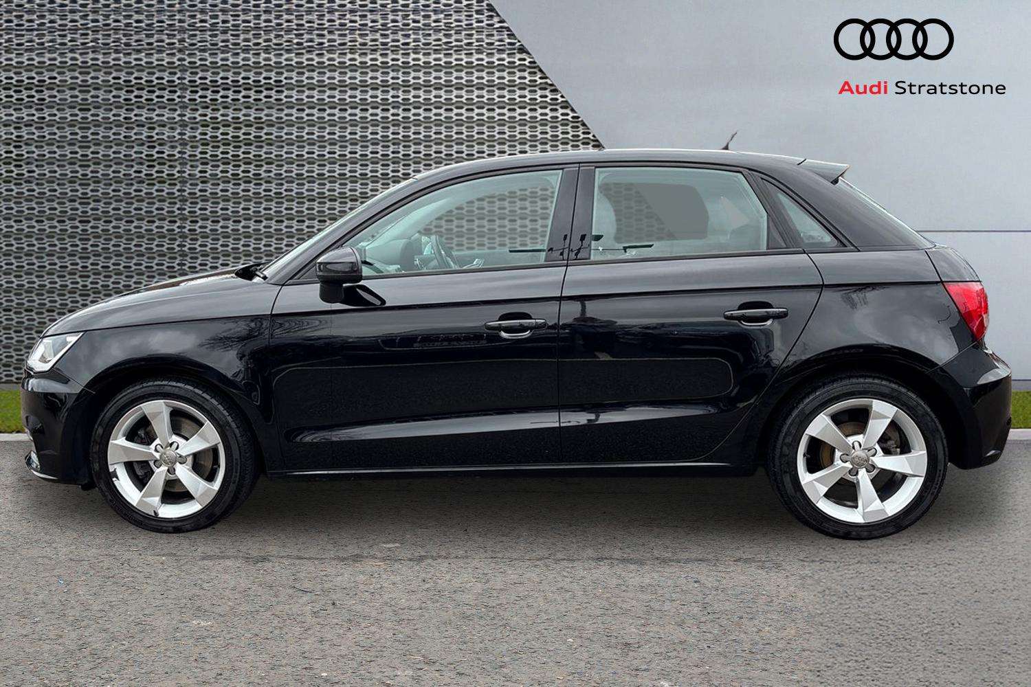 Used Audi A1 2018 for sale - 77414669: Photo 8