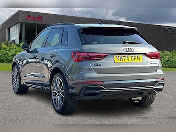 Used Audi Q3 2024 for sale - 75329410: Photo