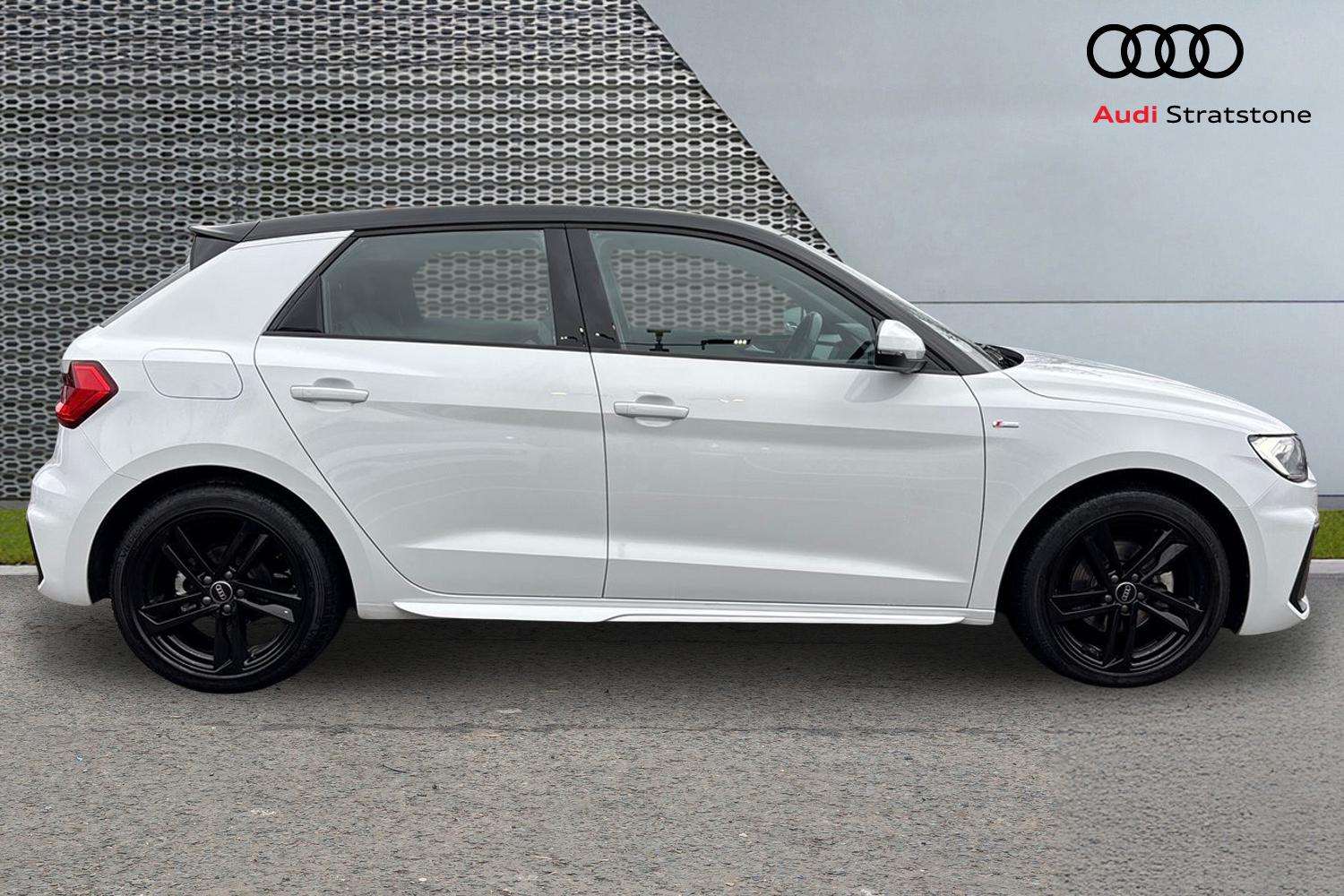 Used Audi A1 2022 for sale - 77648823: Photo 4