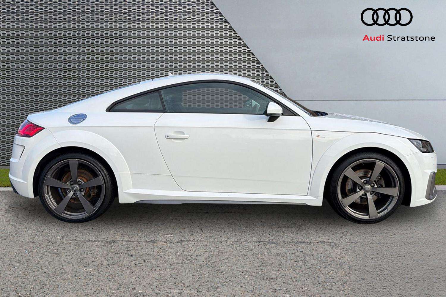 Used Audi TT 2019 for sale - 76875688: Photo 4