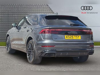 Used Audi Q8 2025 for sale - 79702788: Photo
