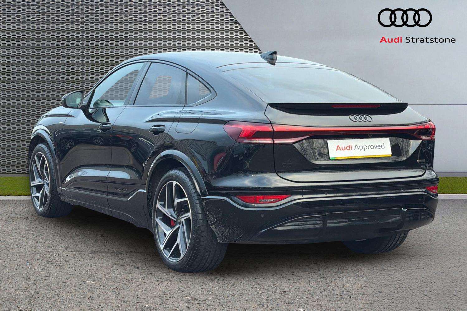 Used Audi Q6 e-tron for sale - 76843008: Photo 3