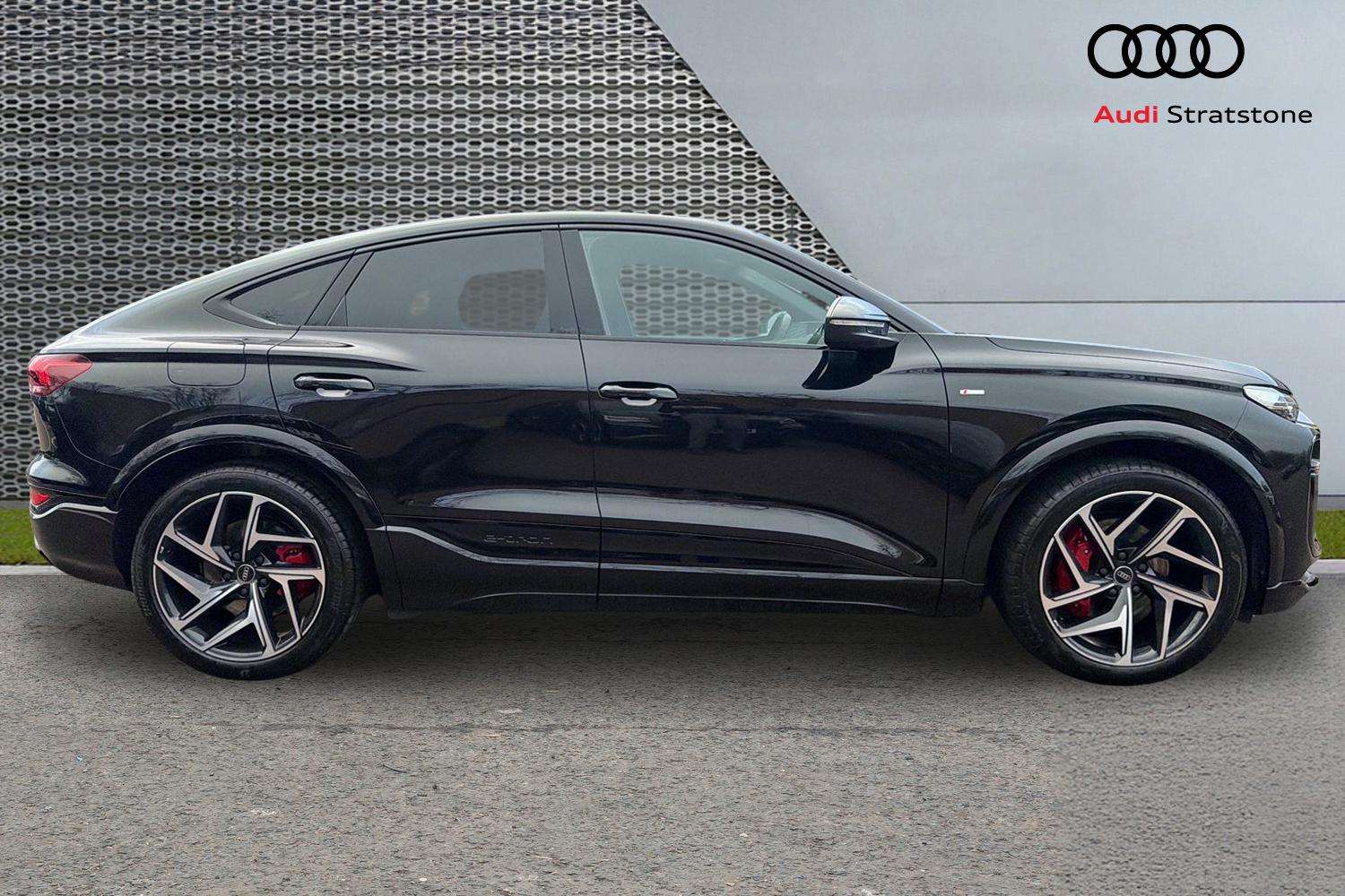 Used Audi Q6 e-tron for sale - 76843008: Photo 4