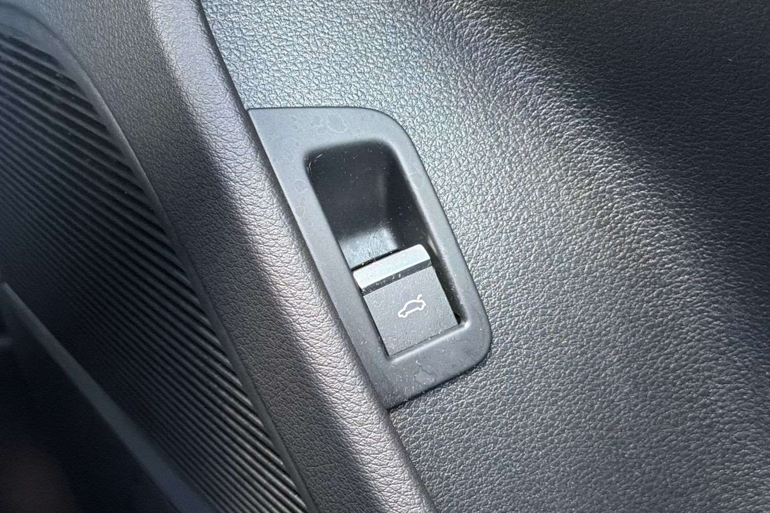 Used Audi Q8 2022 for sale - 77857417: Photo 33