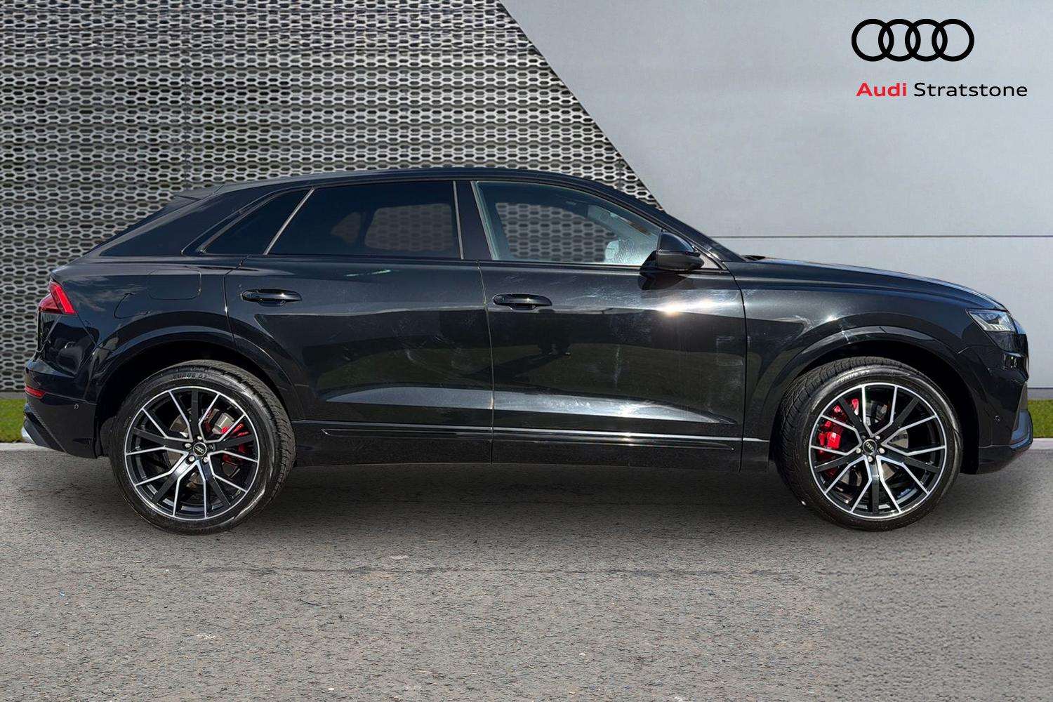 Used Audi Q8 2022 for sale - 77857417: Photo 4
