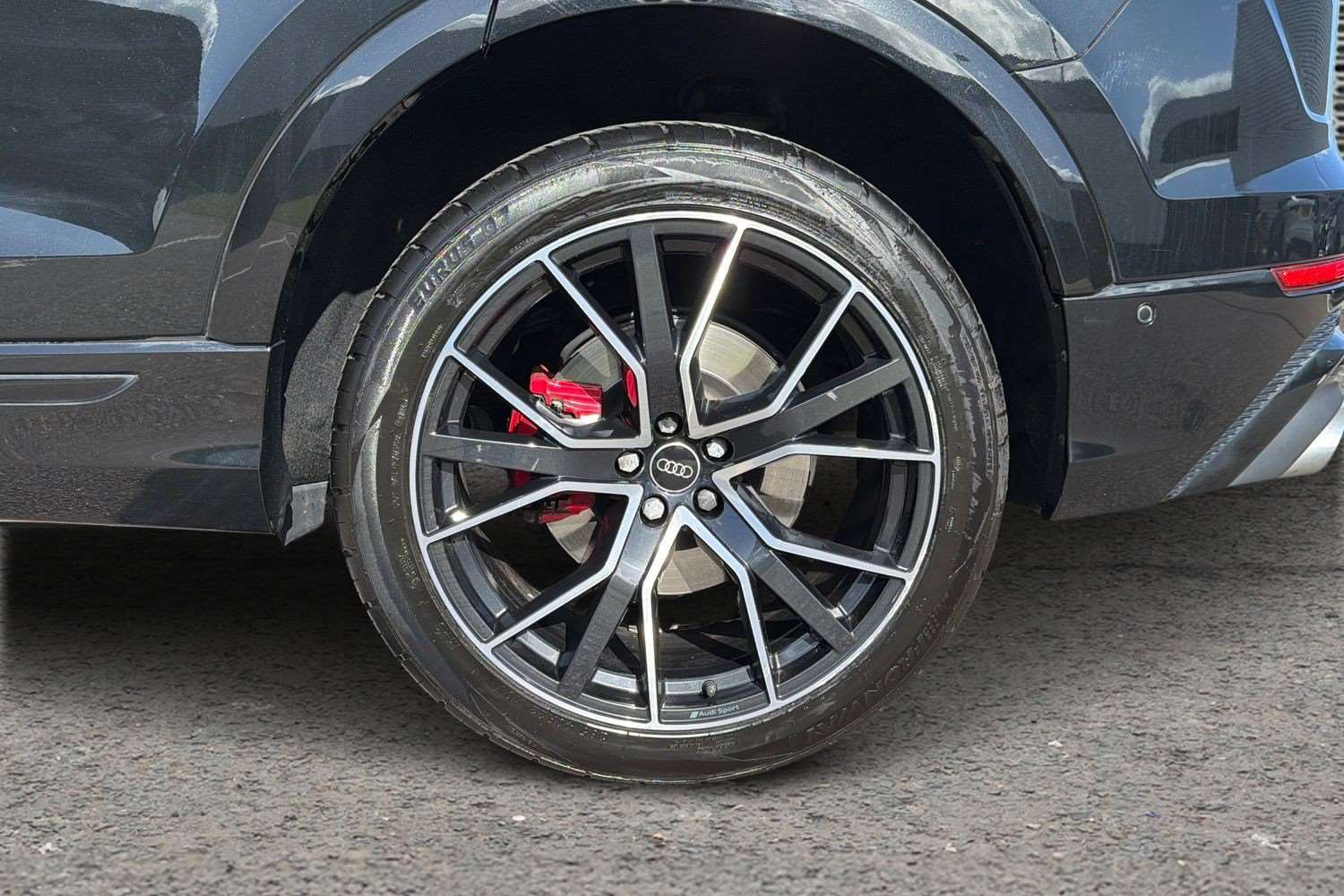 Used Audi Q8 2022 for sale - 77857417: Photo 5