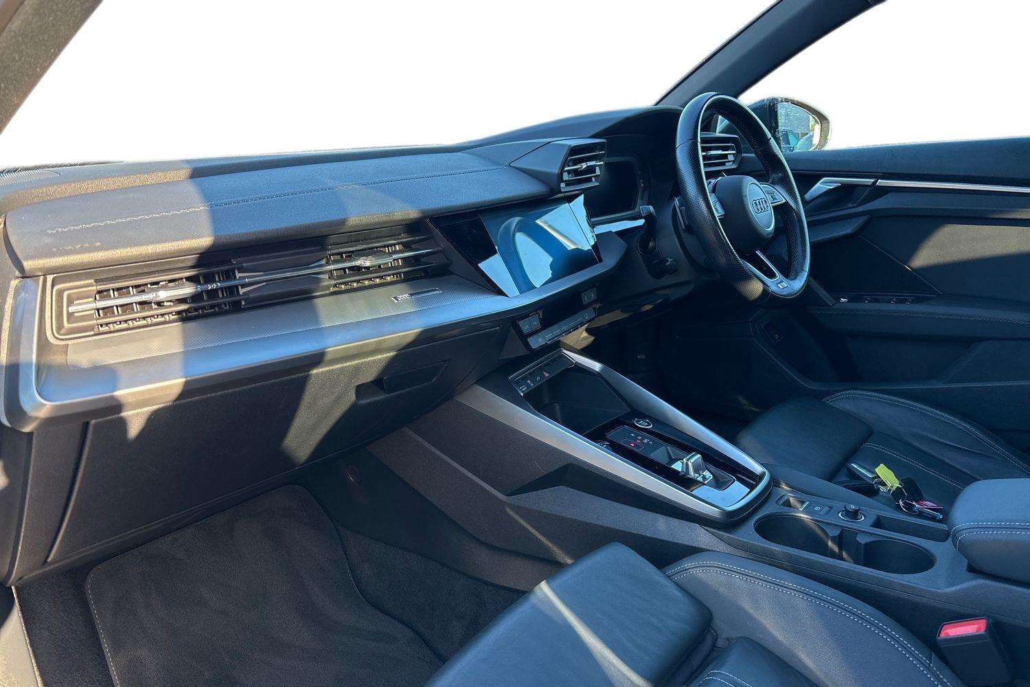 Used Audi A3 2021 for sale - 76804848: Photo 2