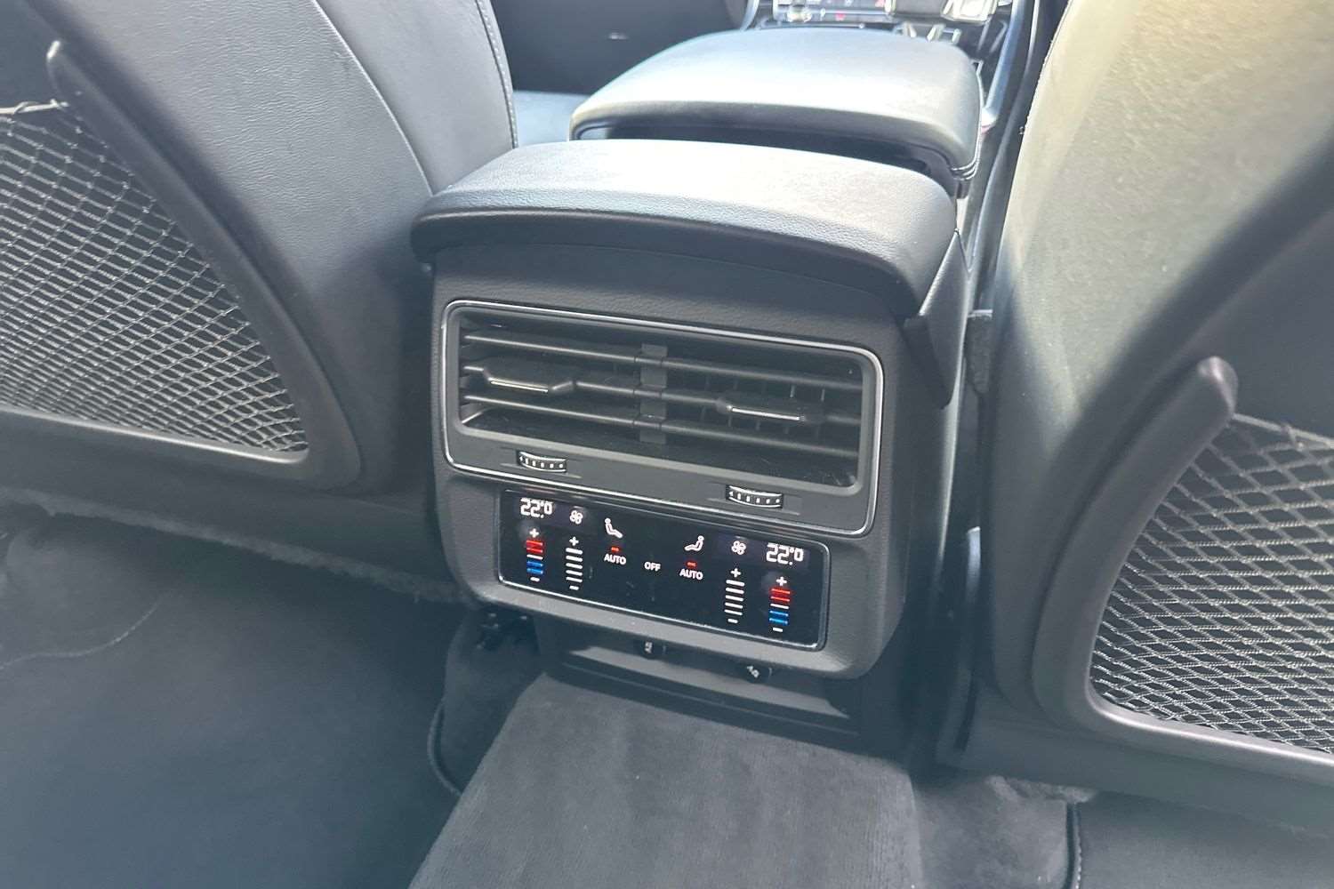 Used Audi Q7 2022 for sale - 76692045: Photo 23