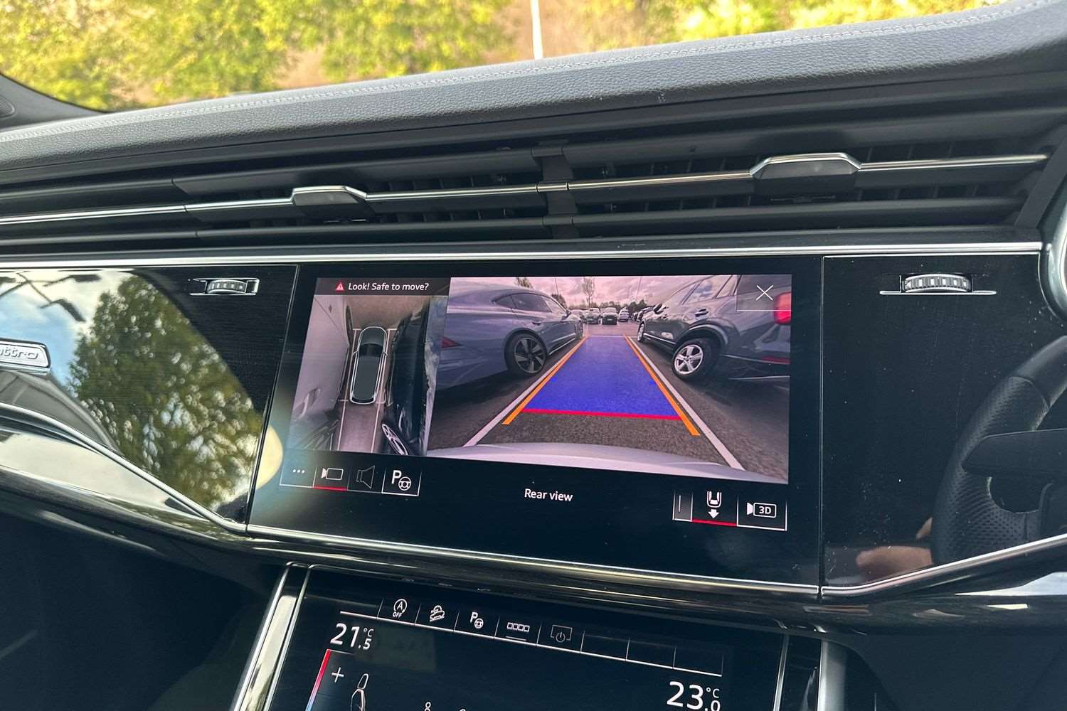 Used Audi Q7 2022 for sale - 76692045: Photo 26